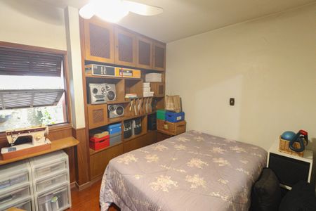 Casa à venda com 198m², 3 quartos e 2 vagasQuarto 2