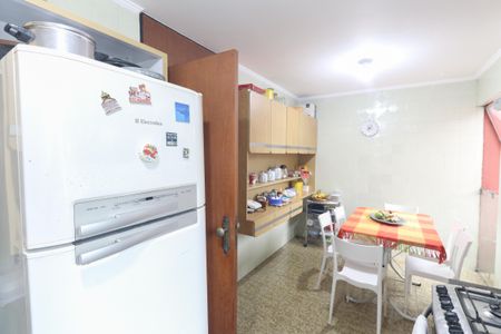 Casa à venda com 198m², 3 quartos e 2 vagasCozinha