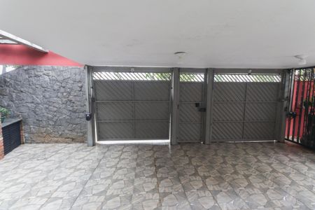 Casa à venda com 198m², 3 quartos e 2 vagasGaragem