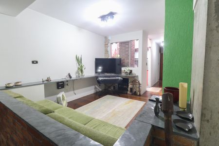 Casa à venda com 198m², 3 quartos e 2 vagasSala