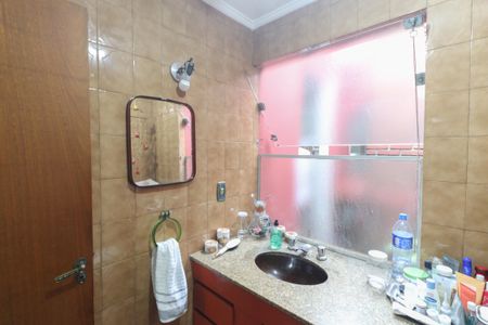 Casa à venda com 198m², 3 quartos e 2 vagasBanheiro da Suíte 1