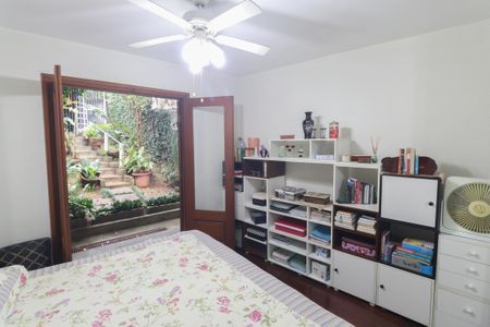 Casa à venda com 198m², 3 quartos e 2 vagasSuíte 1