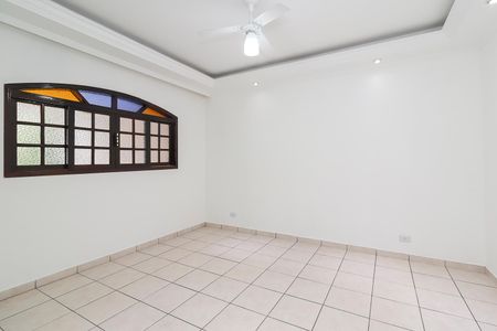 Casa à venda com 250m², 4 quartos e 5 vagasSala