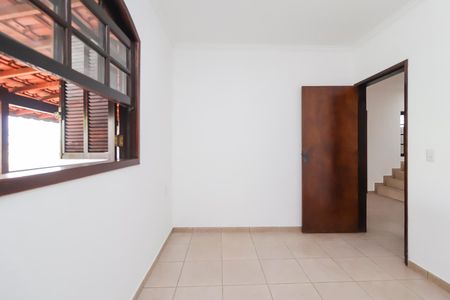 Casa à venda com 250m², 4 quartos e 5 vagasQuarto 2