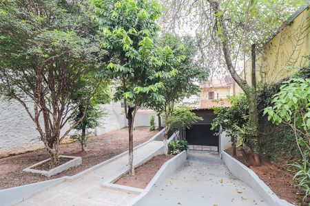 Casa à venda com 250m², 4 quartos e 5 vagasQuintal/Garagem