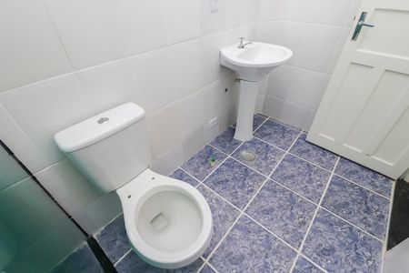 Casa à venda com 250m², 4 quartos e 5 vagasBanheiro Social