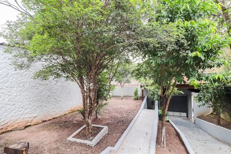 Casa à venda com 250m², 4 quartos e 5 vagasQuintal/Garagem