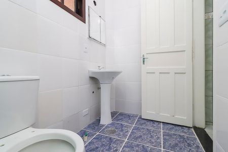 Casa à venda com 250m², 4 quartos e 5 vagasBanheiro Social
