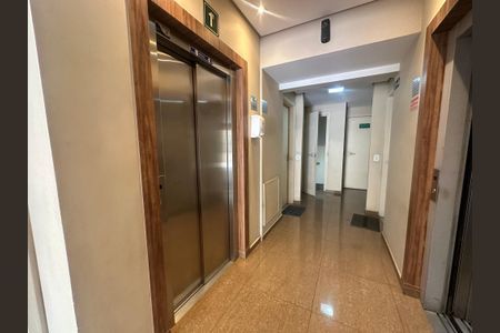 Apartamento para alugar com 60m², 2 quartos e 1 vagaHall de entrada