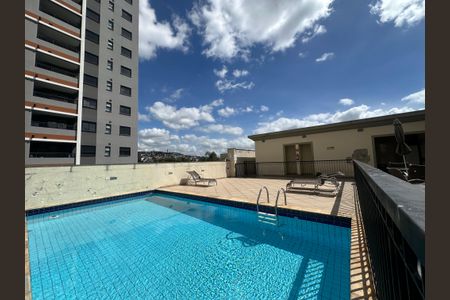 Apartamento para alugar com 60m², 2 quartos e 1 vagaÁrea comum - Piscina