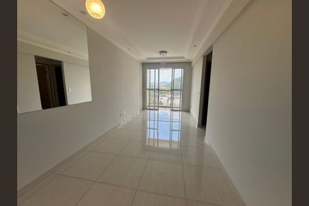 Apartamento para alugar com 60m², 2 quartos e 1 vagaSala
