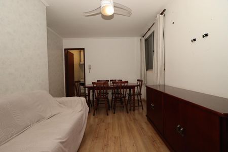 Sala de apartamento para alugar com 2 quartos, 50m² em Jardim Palma Travassos, Ribeirão Preto
