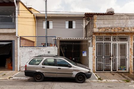 Casa à venda com 200m², 3 quartos e 2 vagasFachada