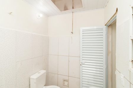 Casa à venda com 200m², 3 quartos e 2 vagasBanheiro