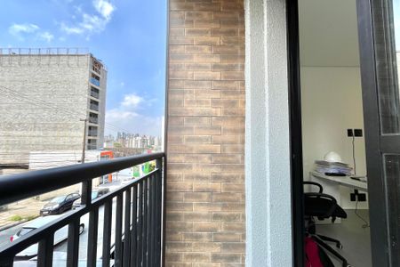 Varanda de kitnet/studio para alugar com 1 quarto, 26m² em Vila da Saúde, São Paulo