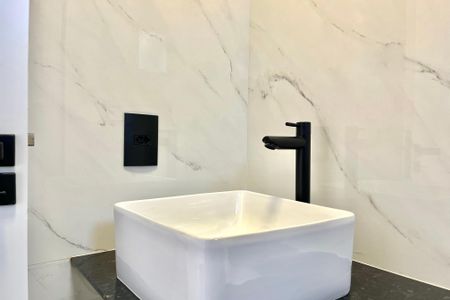 Apartamento para alugar com 33m², 1 quarto e sem vaga Apartamento para alugar com 33m², 1 quarto e sem vagaBanheiro