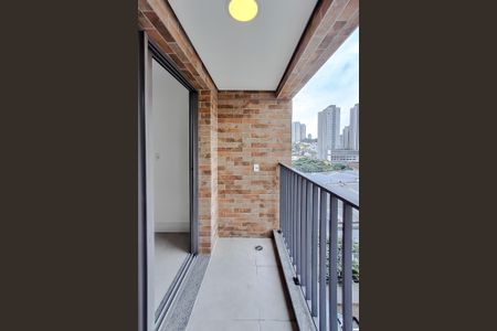 Varanda de kitnet/studio para alugar com 1 quarto, 24m² em Chácara Klabin, São Paulo