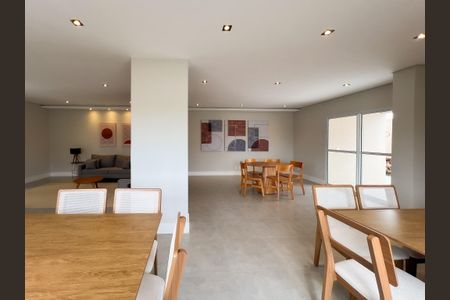 Apartamento para alugar com 50m², 2 quartos e 1 vaga Apartamento para alugar com 50m², 2 quartos e 1 vagaÁrea comum - Salão de festas