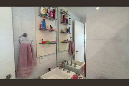 Apartamento à venda com 157m², 3 quartos e 2 vagas
