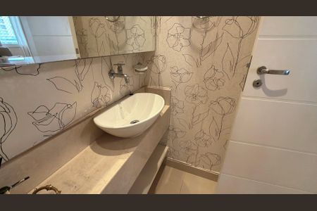 Apartamento à venda com 157m², 3 quartos e 2 vagas