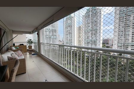 Apartamento à venda com 157m², 3 quartos e 2 vagas