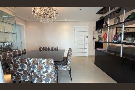Apartamento à venda com 157m², 3 quartos e 2 vagas