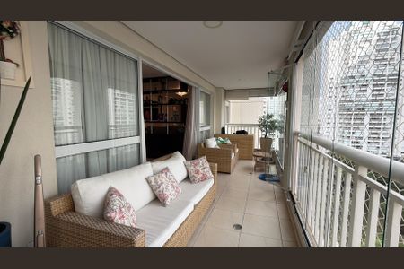 Apartamento à venda com 157m², 3 quartos e 2 vagas