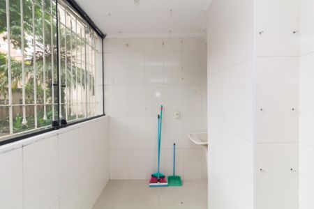 Apartamento para alugar com 59m², 2 quartos e 1 vagaÁrea de Serviço