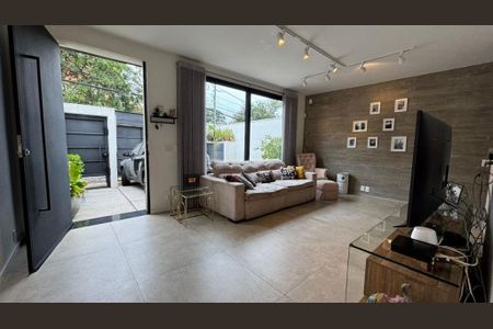 Casa à venda com 3 quartos, 172m² em Butantã, São Paulo