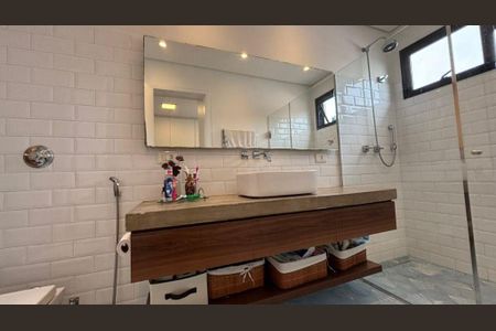 Casa à venda com 3 quartos, 172m² em Butantã, São Paulo