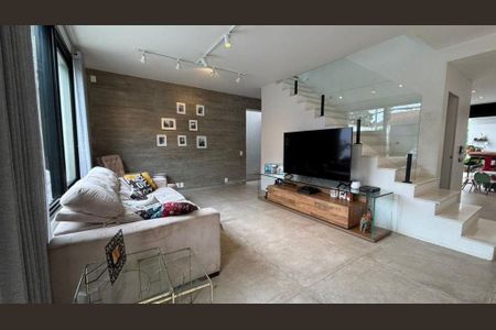 Casa à venda com 3 quartos, 172m² em Butantã, São Paulo