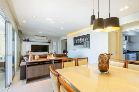 Apartamento à venda com 3 quartos, 128m² em Água Branca, São Paulo