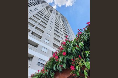 Apartamento para alugar com 57m², 2 quartos e 1 vagaFachada