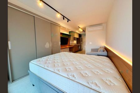 Apartamento à venda com 1 quarto, 33m² em Vila Cordeiro, São Paulo