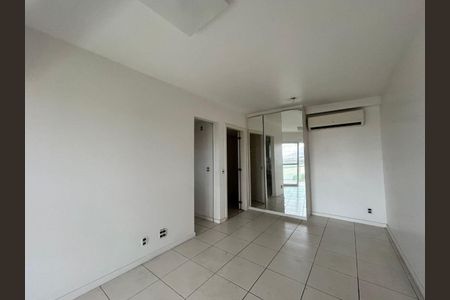 Apartamento à venda com 2 quartos, 68m² em Camorim, Rio de Janeiro