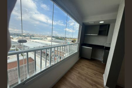Apartamento para alugar com 55m², 2 quartos e 1 vagaVaranda