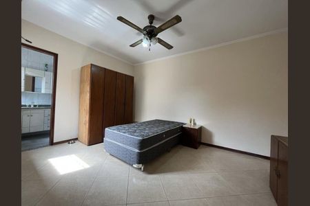 Casa à venda com 3 quartos, 242m² em Jardim das Acacias, São Bernardo do Campo