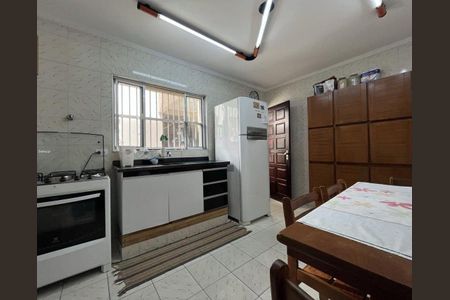 Casa à venda com 3 quartos, 242m² em Jardim das Acacias, São Bernardo do Campo