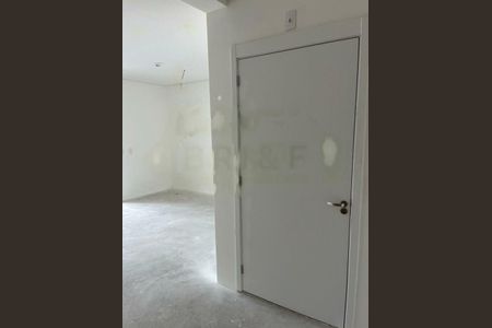 Apartamento à venda com 1 quarto, 32m² em Santo Amaro, São Paulo