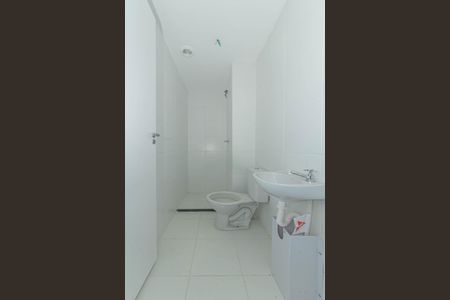 Apartamento à venda com 35m², 2 quartos e sem vaga Apartamento à venda com 35m², 2 quartos e sem vagaBanheiro