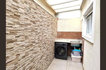 Casa à venda com 2 quartos, 68m² em Campo Grande, São Paulo