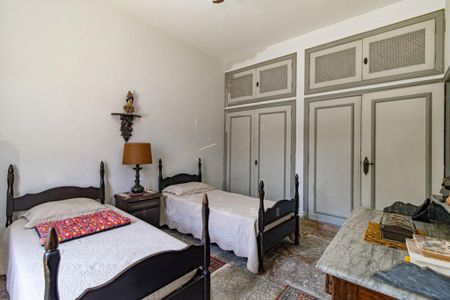 Casa à venda com 460m², 4 quartos e 3 vagas