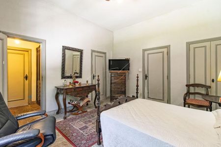 Casa à venda com 460m², 4 quartos e 3 vagas