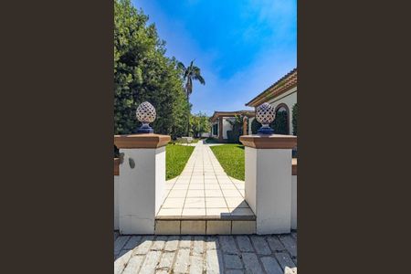 Casa à venda com 460m², 4 quartos e 3 vagas