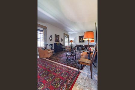 Casa à venda com 460m², 4 quartos e 3 vagas