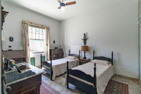 Casa à venda com 460m², 4 quartos e 3 vagas