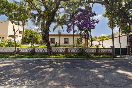 Casa à venda com 460m², 4 quartos e 3 vagas