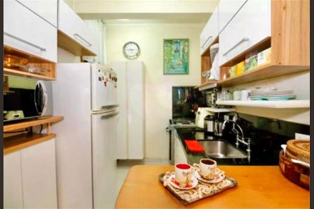 Apartamento à venda com 3 quartos, 74m² em Jardim America, São Paulo
