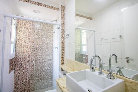 Apartamento à venda com 108m², 3 quartos e 2 vagasBanheiro social