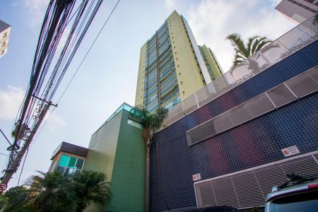 Apartamento à venda com 108m², 3 quartos e 2 vagasFachada
